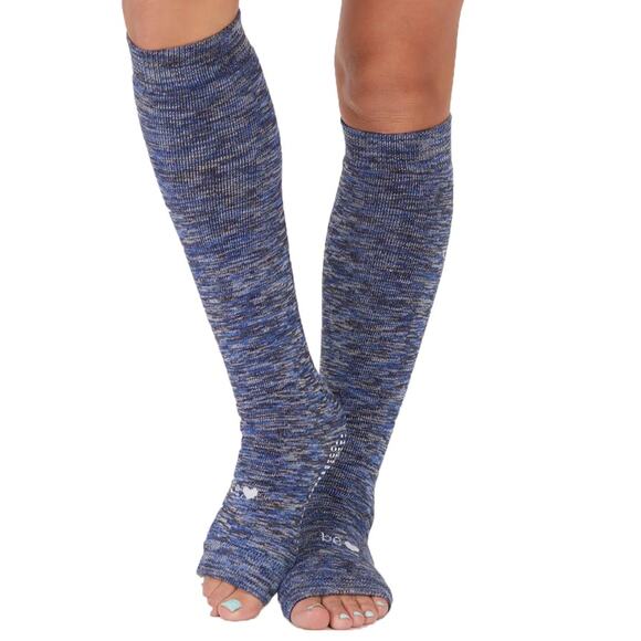NWT StickyBe Socks Unisex Be Love Marbled Grip Leg Warmers Blue Gray Size OS - Picture 1 of 7